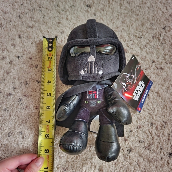 Star wars Darth Vader plush - 2022 new with tags - Picture 6 of 7